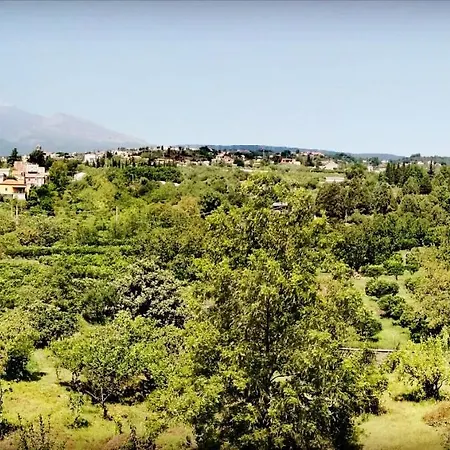 Petralava Etna Bed & Breakfast 3*