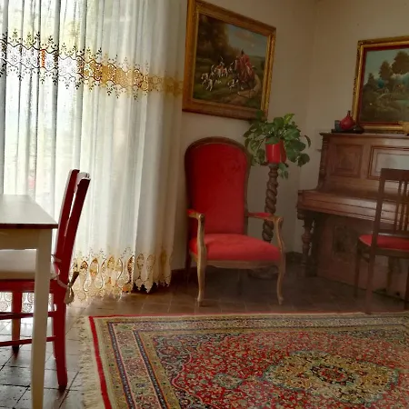 Couette-café Petralava Etna 3*